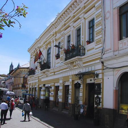 Готель Casa Colonial Кіто Екстер'єр фото